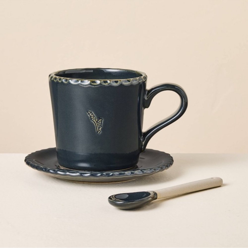 Pinched Edge Teacup with Saucer & Spoon Indigo Blue Hearth & Hand with Magnolia